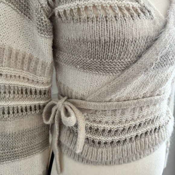 Zara Beige & Cream Striped Cropped Wrap Cardigan - Size S - Picture 7 of 14